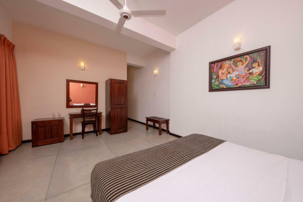 Melheim Kandy Villas Exterior foto